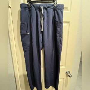Womens Figs L Cargo Scrub Pant